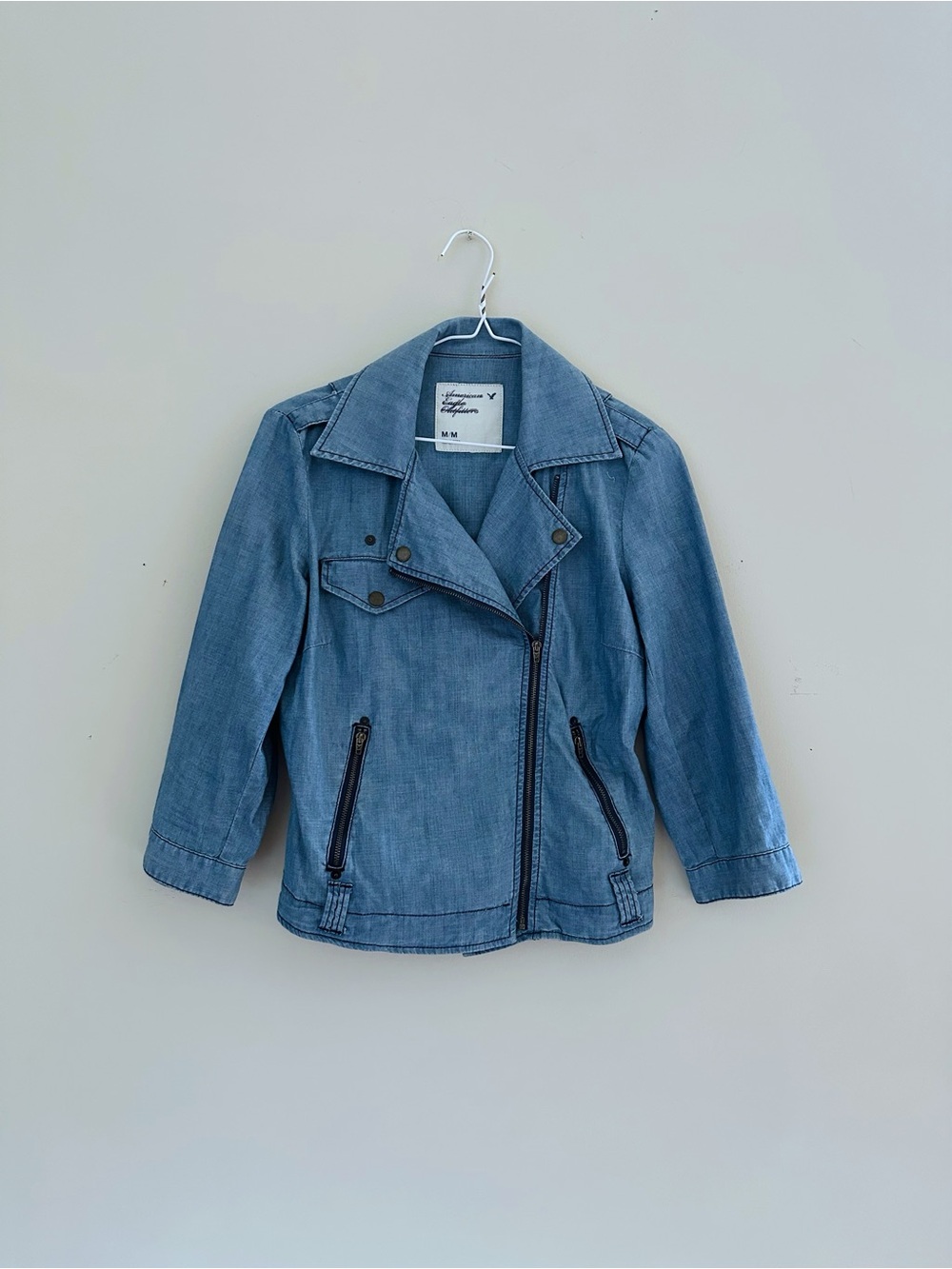 American Eagle Outfitters Light Blue Denim Moto Jacket Size M